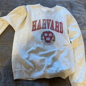 women's Harvard crewneck grey
